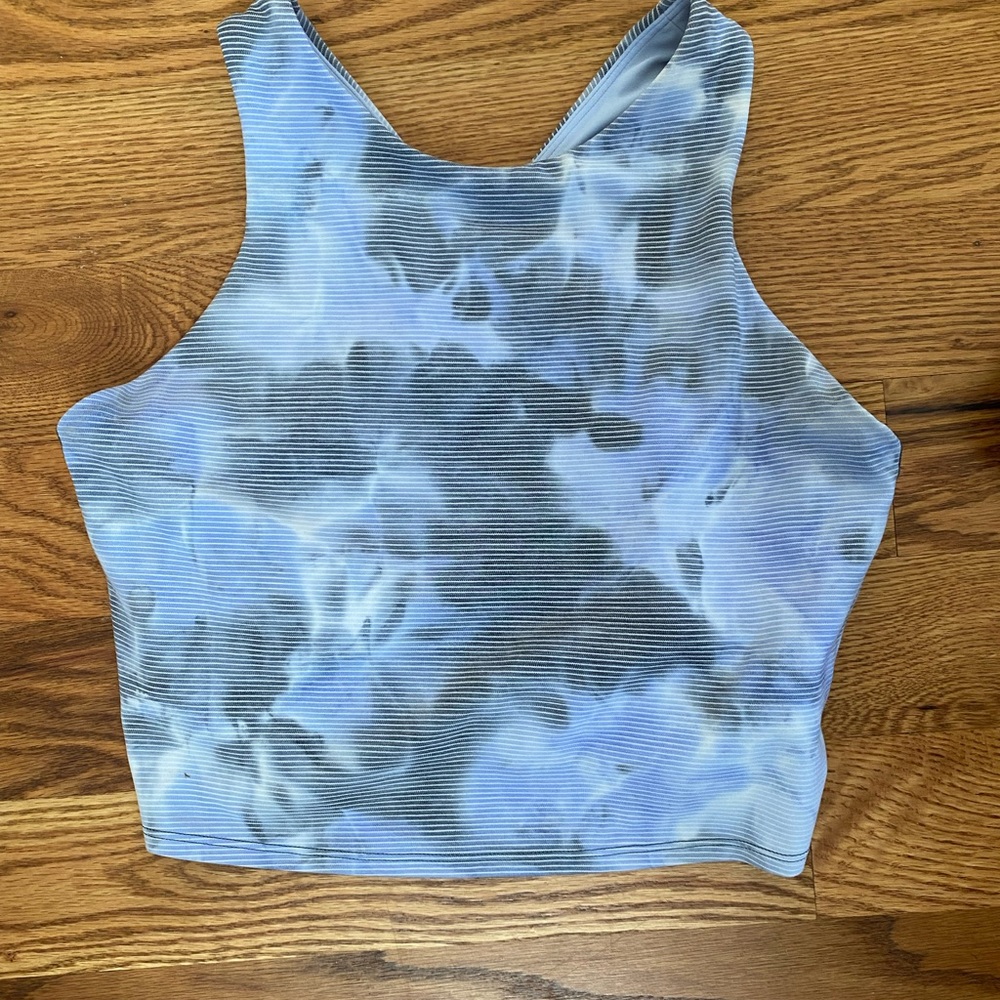 Athleta Conscious Crop D/DD - White/Blue